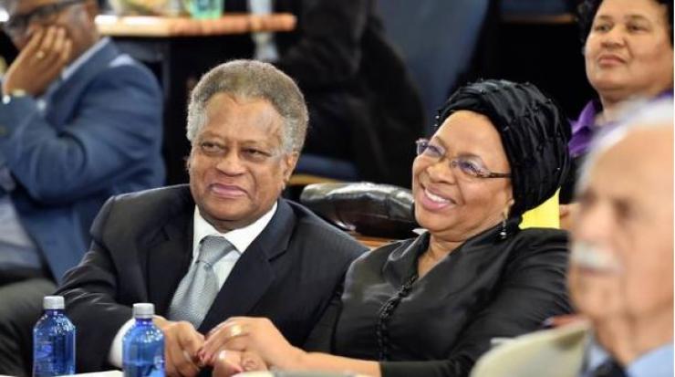 Graça Machel shares a moment with Max Sisulu, son of MaSisulu, during the The Albertina Sisulu Centenary 2018 Memorial Lecture held at the University of Pretoria.